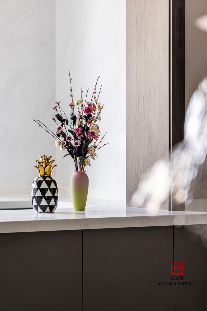 榮盛華府現(xiàn)代輕奢風(fēng)格裝修實景圖